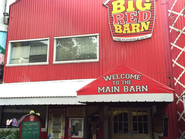 Big Red Barn Food Photo 2