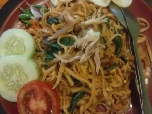 Ifumie Goreng, Argenta 8 Block C