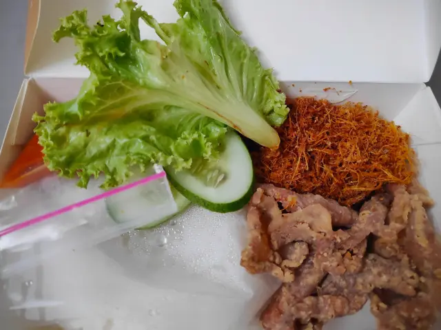 Gambar Makanan Nasi Ayam Bude Sari 1