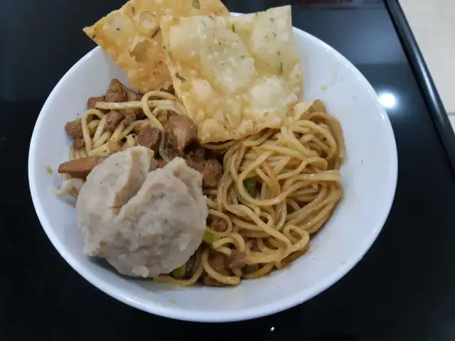 Gambar Makanan Bakso & Mie Ayam H. Yatmin 6