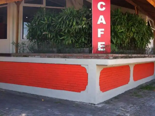 Gambar Makanan Cafe - Hotel Bellair 4