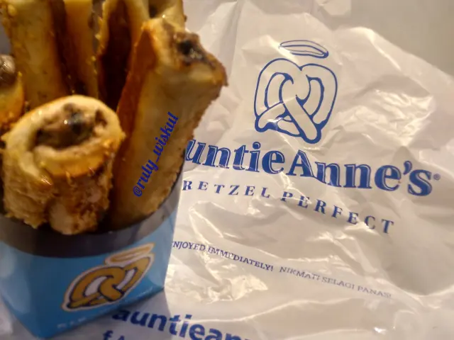 Gambar Makanan Auntie Anne's 10