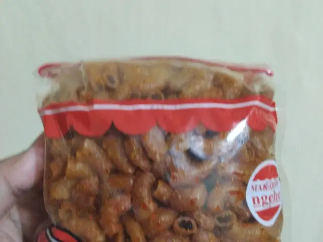 Gambar Makanan Makaroni Ngehe 9