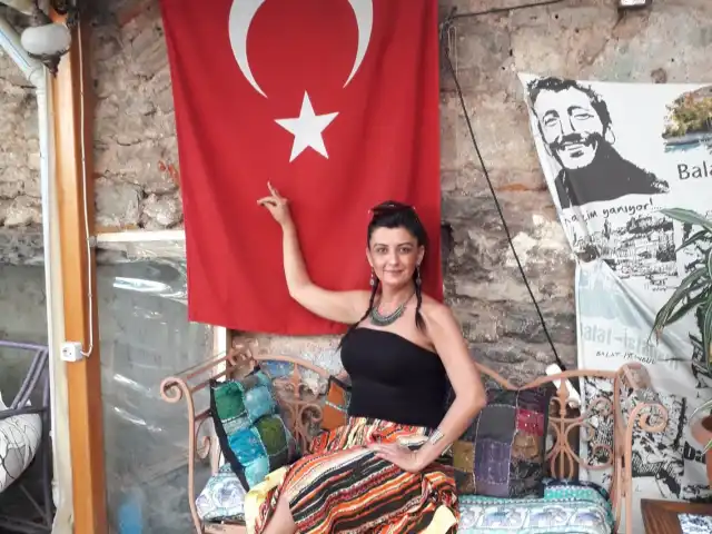 Derviş Baba Deliler, Abdallar, Meczuplar, Aşıklar Kahvehanesi Balat'nin yemek ve ambiyans fotoğrafları 4