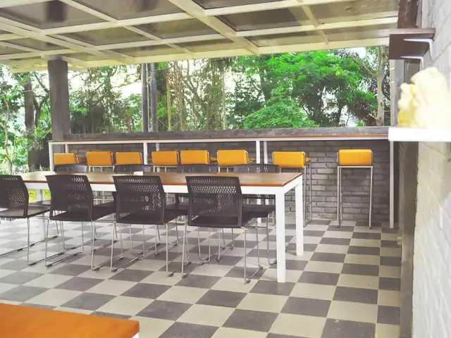 Gambar Makanan Casa Loma Resto & Lounge 4