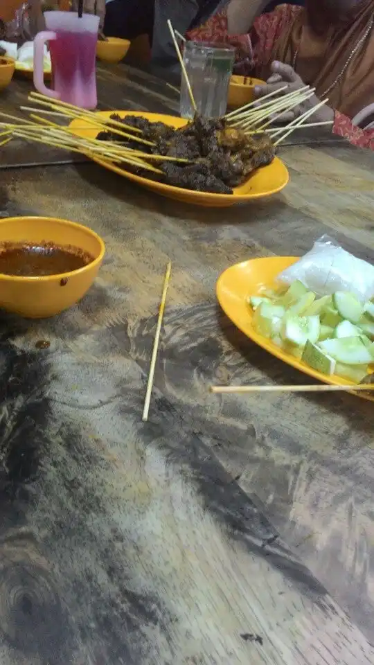 Restoran Dol Satay Spg 4