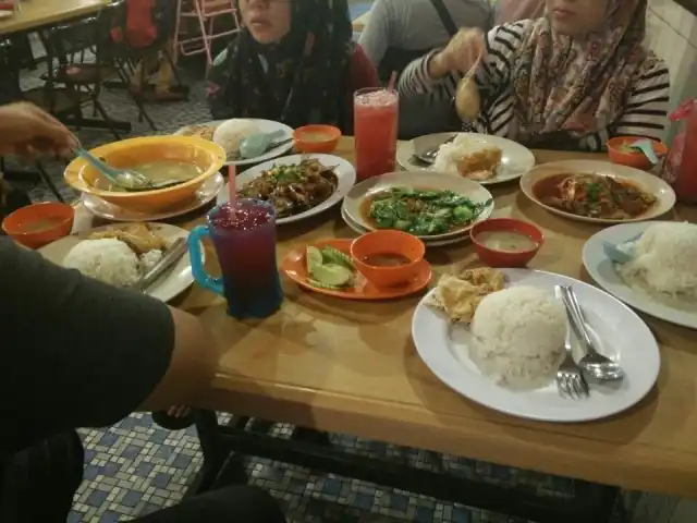 Restoran Sup Ayam Kampung Food Photo 8