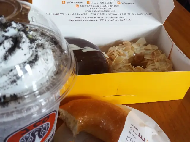 Gambar Makanan J.CODonuts&Coffee 2