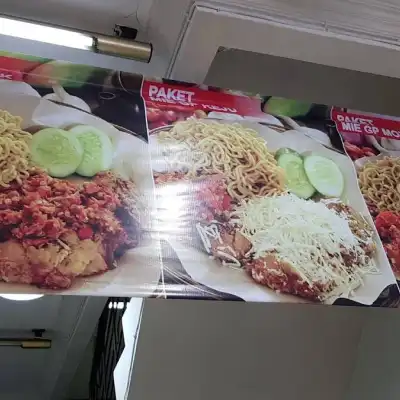 Ayam Geprek Waroenk 168 Cikarang