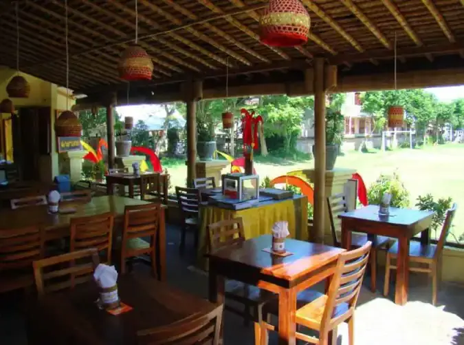 Sjaki's Warung