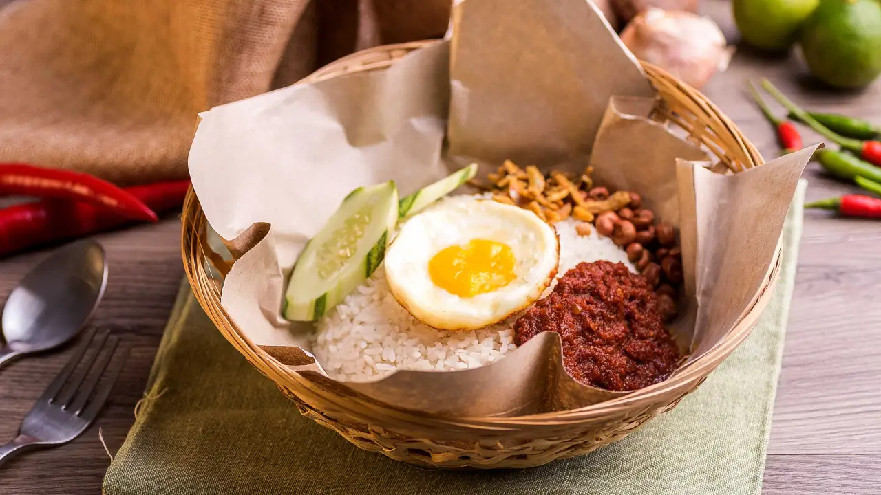 NASI LEMAK MAK DARA (Kampung Bukit Cherakah)