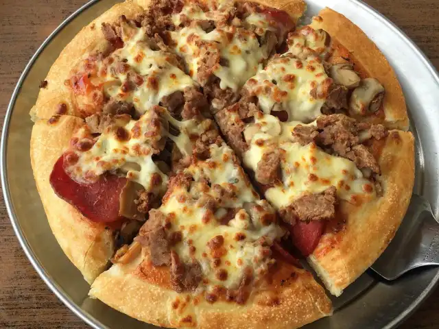 Gambar Makanan Papa Ron's Pizza 1