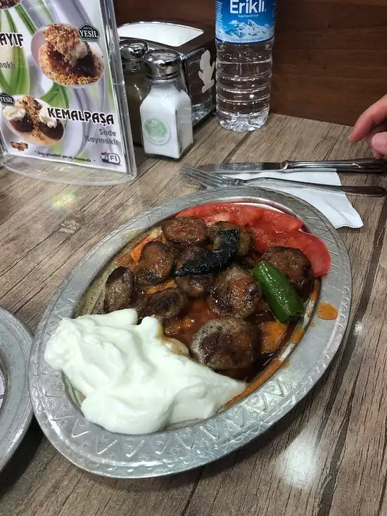 YEŞİL Pideli Köfte'nin yemek ve ambiyans fotoğrafları 25