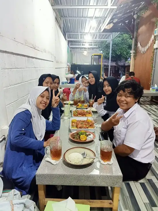 Gambar Makanan Afterbreak Seafood 3