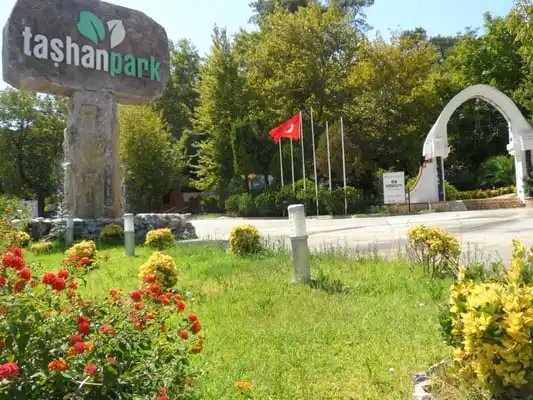 Taşhan Park