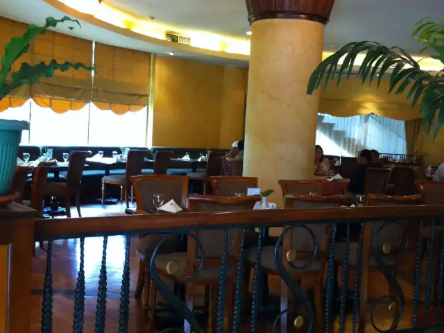 Gambar Makanan Maharani Coffee Shop - Hotel Sentral 4