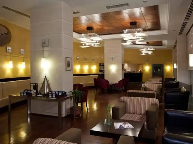 Lobby Cafe - Dedeman Ankara Hotel'nin yemek ve ambiyans fotoğrafları 2