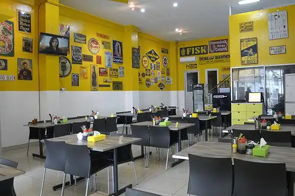 Gambar Makanan Warung Bakmi Gerobak Kuning 3