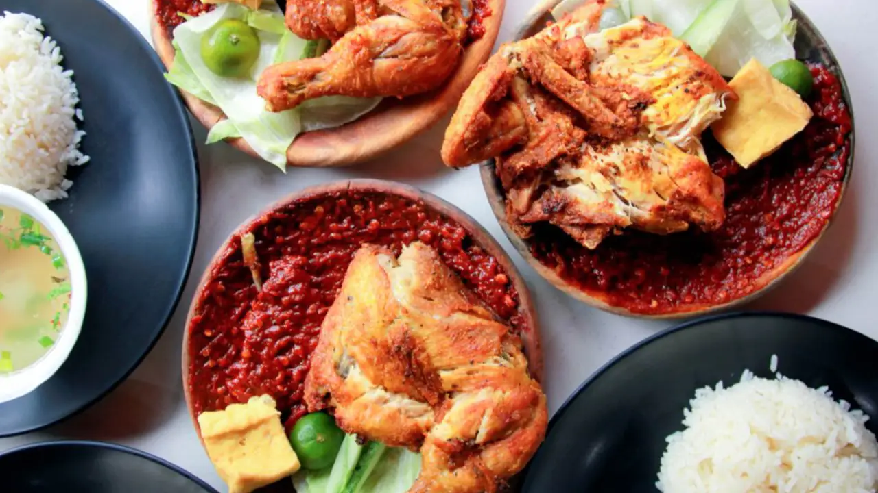 Ayam Penyet Nusantara BM (Dapurmamiisiti)