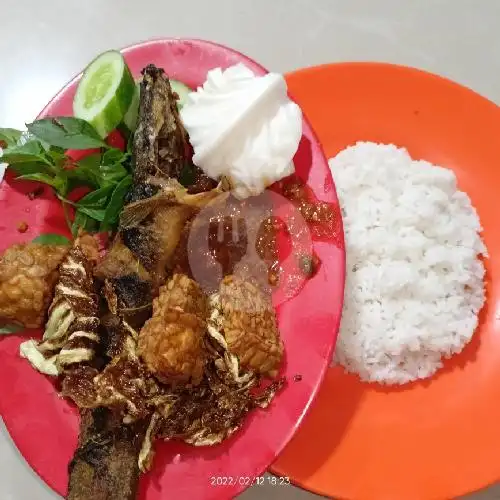 Gambar Makanan Pecel Lele Pangestu Galaxy Jakasetia  15