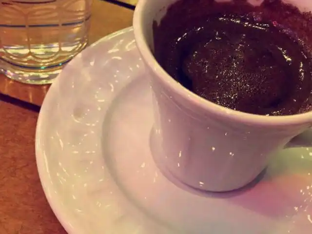 Hurry Inn Hotel Cafe'de Nazz'nin yemek ve ambiyans fotoğrafları 3