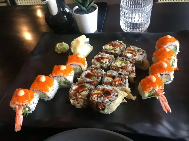 Myo Chinese & Sushi'nin yemek ve ambiyans fotoğrafları 4