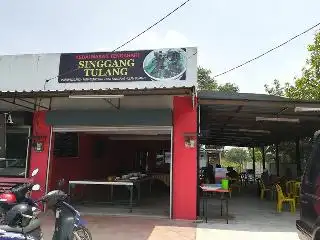 KEDAI MAKAN SINGGANG TULANG