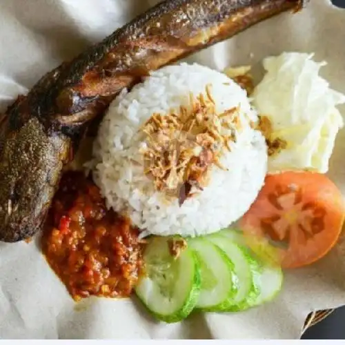 Gambar Makanan Warung Ayam Bakar & Mentok Pak Diro, Nogotirto 7