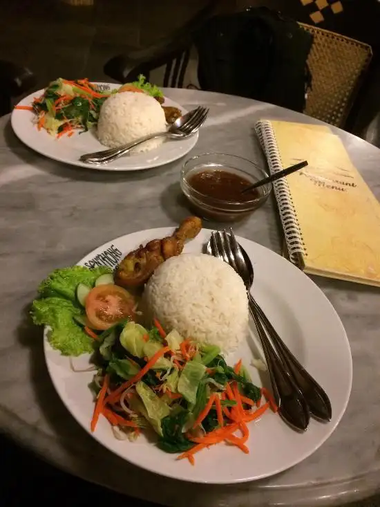 Gambar Makanan Senthong Sari Restaurant 4