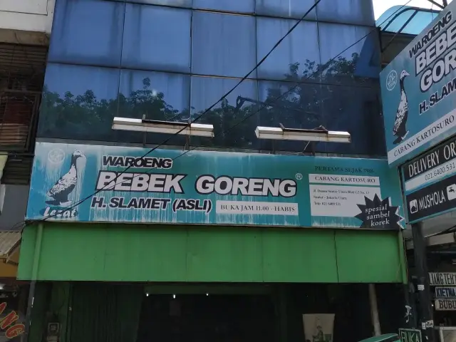 Gambar Makanan Bebek Goreng H. Slamet 6