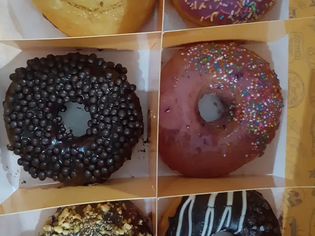 Gambar Makanan Lawless Donuts 15