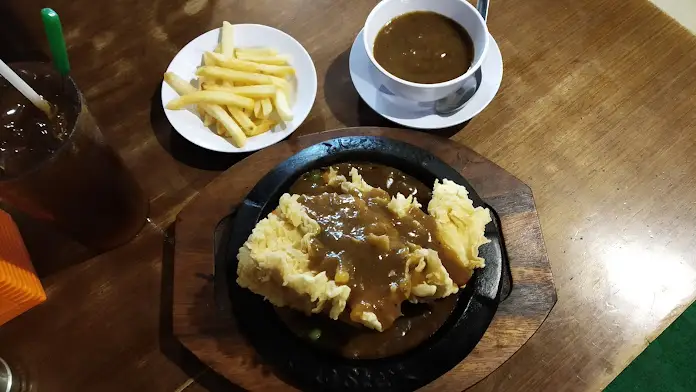 Gambar Makanan Solo Steak 60