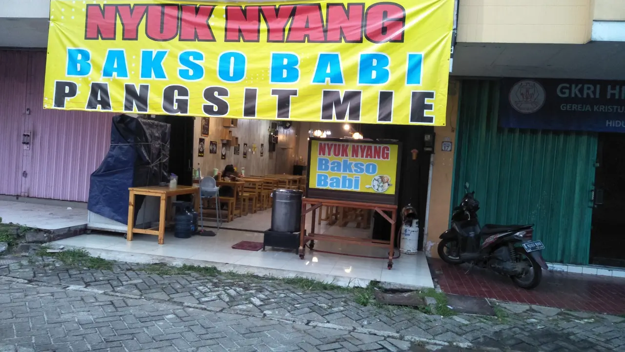 Nyuk Nyang Makassar