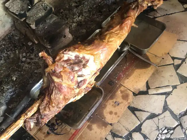 Güzelbahçe Kuzu Çevirme'nin yemek ve ambiyans fotoğrafları 4