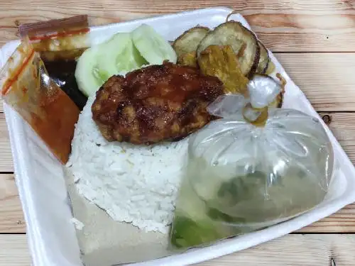 Ayam Bakar Crispy Ayam Penyet Ayam Geprek DIFA, Sultan Iskandar Muda