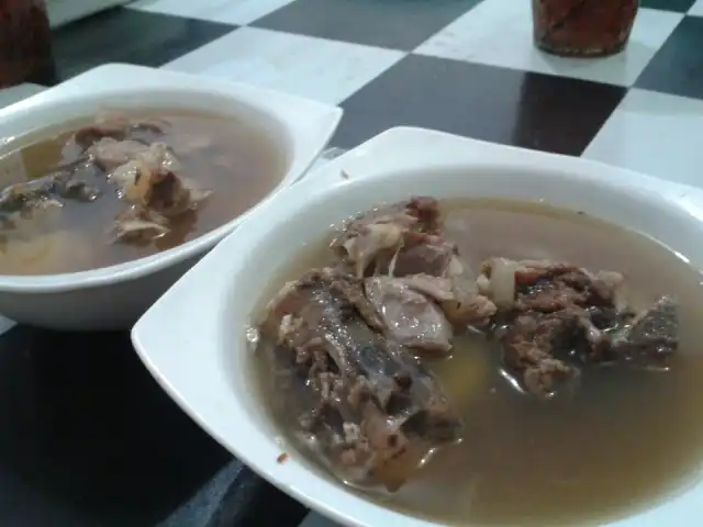 Gambar Makanan Sop Buntut & Iga Sapi Mbak Yeni 4