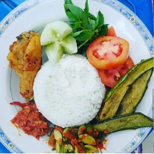 Gambar Makanan Berkah Resto, Kalipuro 15