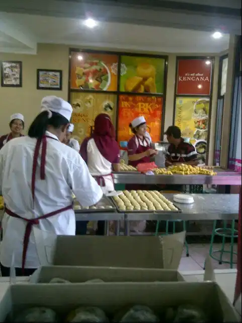 Bakpia Kencana