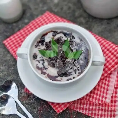 Gambar Makanan Bubur Kacang Ijo & Ketan Hitam Deudeuieun, Gang Silihasih 7