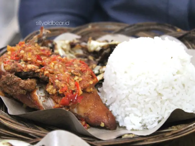 Gambar Makanan Ayam Gepuk Pak Gembus 2