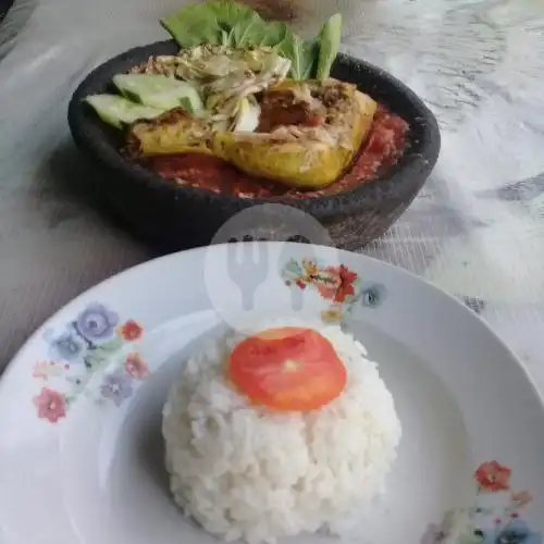 Gambar Makanan Warung Nasi Campur Banyuwangi 15