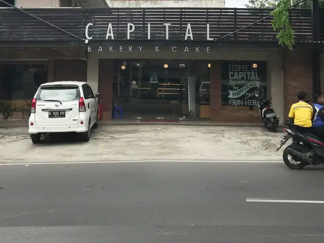 Gambar Makanan Capital Bakery & Cake 10