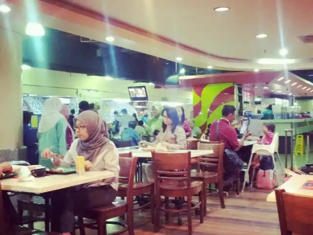 Medan Selera (Food Court) Food Photo 2