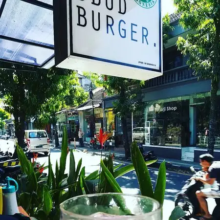 Gambar Makanan Halal Ubud Burger 17