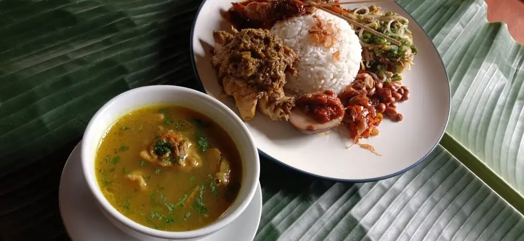 Gambar Makanan Warung Kampungku Bali 12