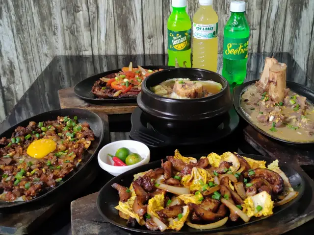 Pet's Bulalohan - Jalandoni Food Photo 1