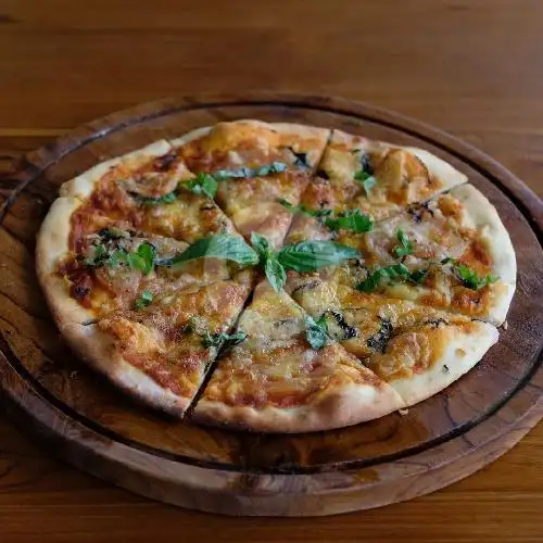 Gambar Makanan Tomato Wood Fired Pizza And Pasta - Gianyar 2
