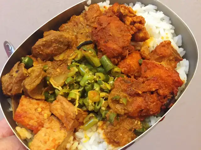 Chelvei's Curry House Food Photo 1