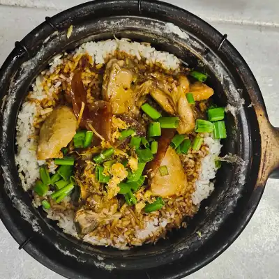 CLAYPOT CHICKEN RICE@MING FENG KOPITIAM