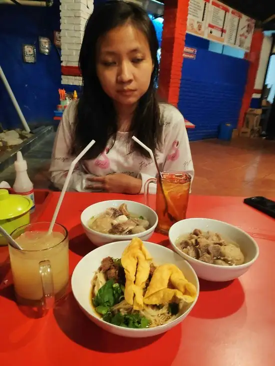 Gambar Makanan Bakso Tengkleng Mas Bambang 4